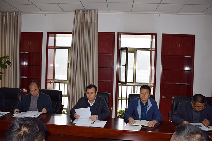 市龍江公司召開全體員工大會，專題傳達(dá)學(xué)習(xí)上級會議精神