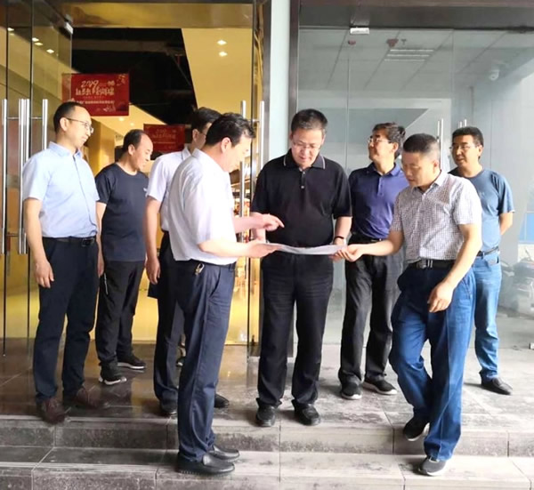 隴南市委常委、組織部部長楊郃調(diào)研指導(dǎo)市龍江城鄉(xiāng)發(fā)展集團(tuán)公司黨建工作